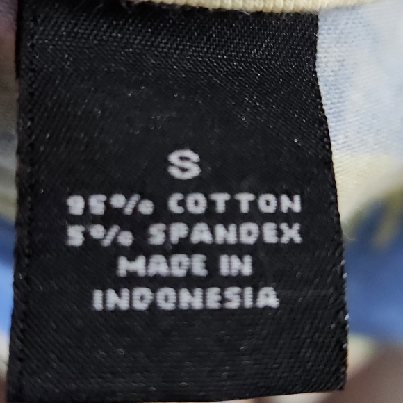 BAY STUDIO Tropical Beach Tank size S small, coastal key west look. Ties in back - Picture 6 of 7